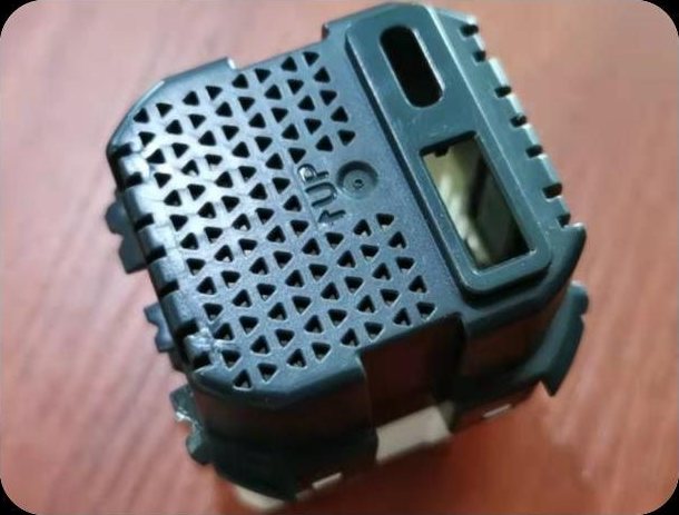 Socket Shutter Assembly with Earth Contact